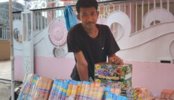 harga petasan dan kembang api