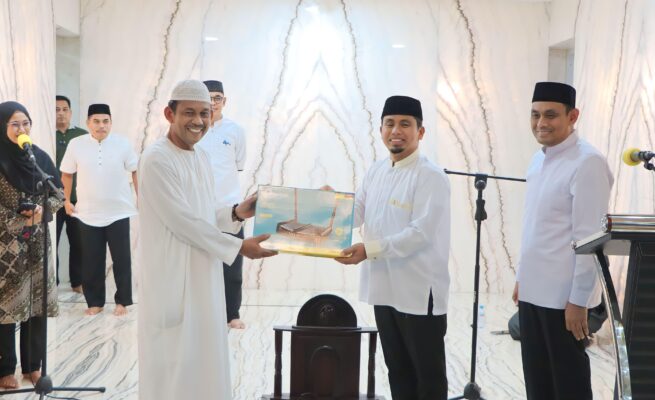 masjid terapung bj habibie